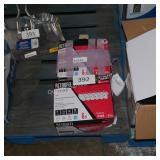 2-6ct recessed lights