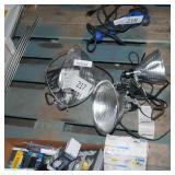 3 clamp lights