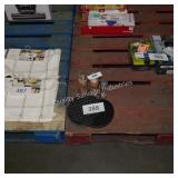 3 self tanners & carrying case