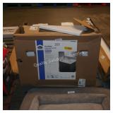 31' vanity top -cracked