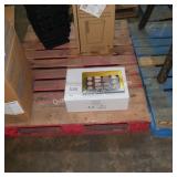 12pks of highlight makeup