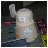 2 allen+roth planters