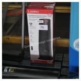 lasko oscillating heater