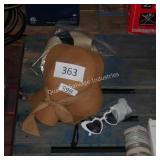 2 sun hats w sunglasses