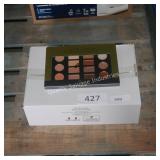 12 contour/highlight makeup