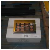 12 contour/highlight makeup