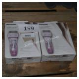 2 electric shavers