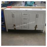 60ï¿½ vanity w top (cracked top)