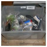 tote of asst car parts