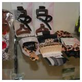 7pc hair accessories (display)