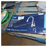 pull down kitchen faucet