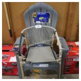 2 outdoor chairs (damaged)