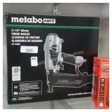 metabo 2 1/2' finish nailer (display)
