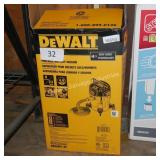 dewalt wet/dry vac