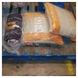 2 accent pillows and throw blankets