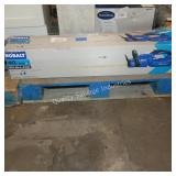 kobalt 40v hedge trimmer (charger in office)