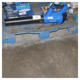 kobalt 24v blower (batt/ch in office)