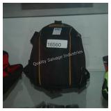 set of dewalt knee pads (display)