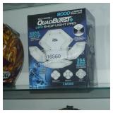 quadburst shop light (display)