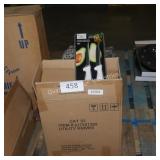 8 sets of utility knives