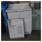 24ï¿½ vanity w top