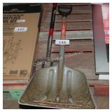 2 garden tools
