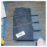 med maternity jeans