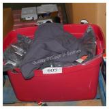 tote of xl gray tank tops