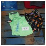 2 lg shirts