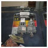2 master lock locks w/keys (display)
