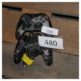 2 xbox remotes