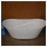 freestanding oval soaking tub