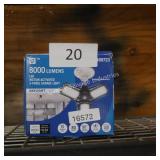 socket 3 panel garage light