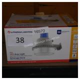led area light