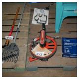 crescent measure wheel