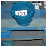 2 chlorine baskets