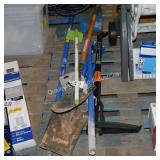 lot of garden tools (damaged)