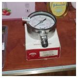 winters pressure gauge (display)