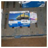 router & extender NOT TESTED AS IS