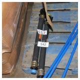 2 train air brake hoses