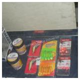 8 crappie lures/bait (display)