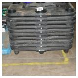 10 flat  plastic pallets