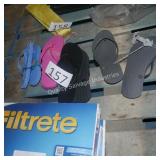 asst sz flip flops