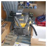 dewalt wet dry vac