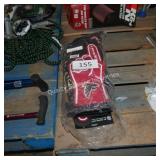 6- falcons oven mits