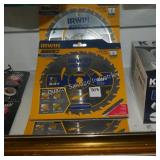 3 irwin 7 1/4" blades (display)