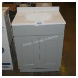 24" vanity w top