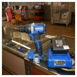kobalt 24v drill w/ batt & chg (display)