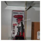 arrow riveter (display)