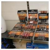 10pks asst sz duracell batteries (display)